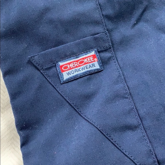 Cherokee Scrub Set - Picture 4 of 8